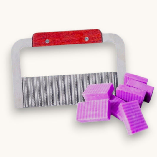 Wavy soap cutter tool for cutting handmade soap with decorative crinkle edges
